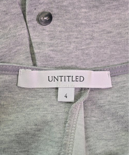 UNTITLED เสื้อยืด/เสื้อท็อปส์