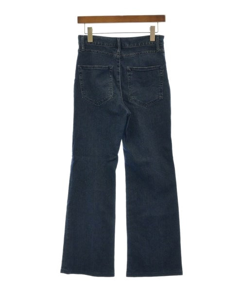 UNTITLED ยีนส์