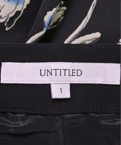 UNTITLED กระโปรงยาวถึงเข่า