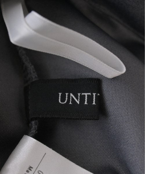 UNTITLED กางเกง อื่น