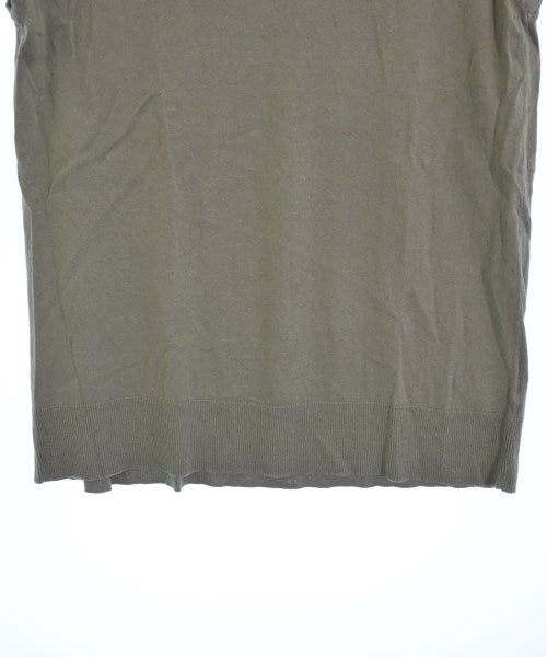 UNTITLED เสื้อกั๊ก