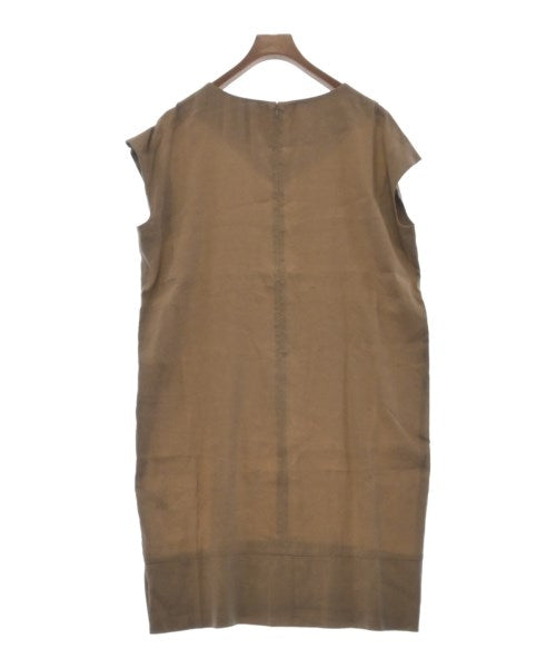 UNTITLED ชุดเดรส