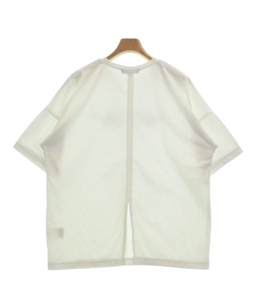 UNTITLED เสื้อยืด/เสื้อท็อปส์