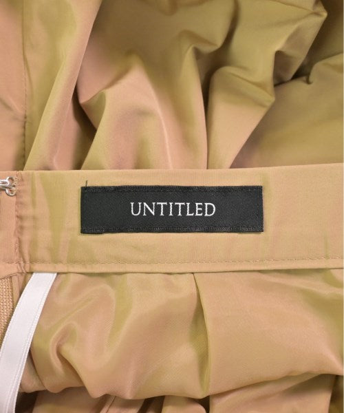 UNTITLED กระโปรงยาวถึงเข่า