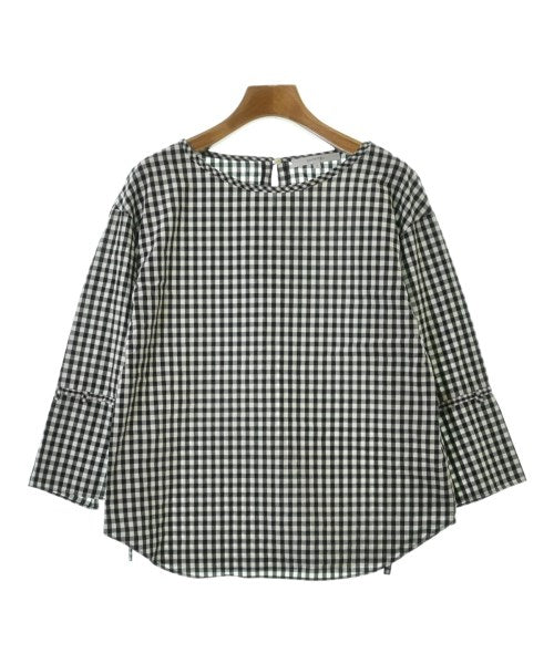 UNTITLED เสื้อสตรี
