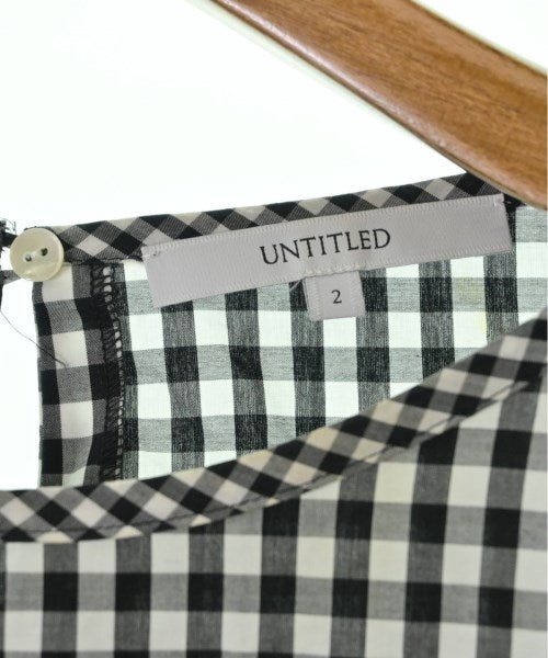 UNTITLED เสื้อสตรี