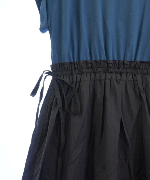 UNTITLED ชุดเดรส