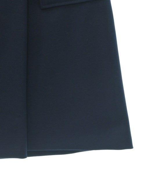 UNTITLED กระโปรงยาวถึงเข่า