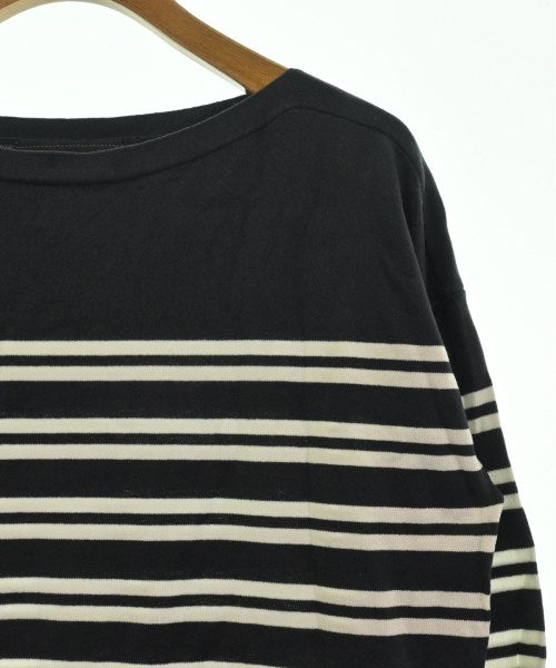 UNTITLED เสื้อกันหนาว