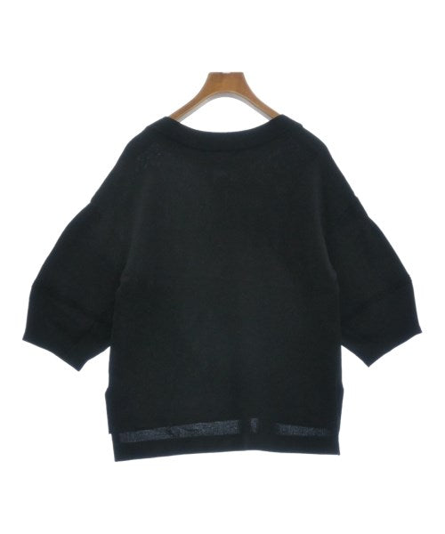 UNTITLED เสื้อกันหนาว