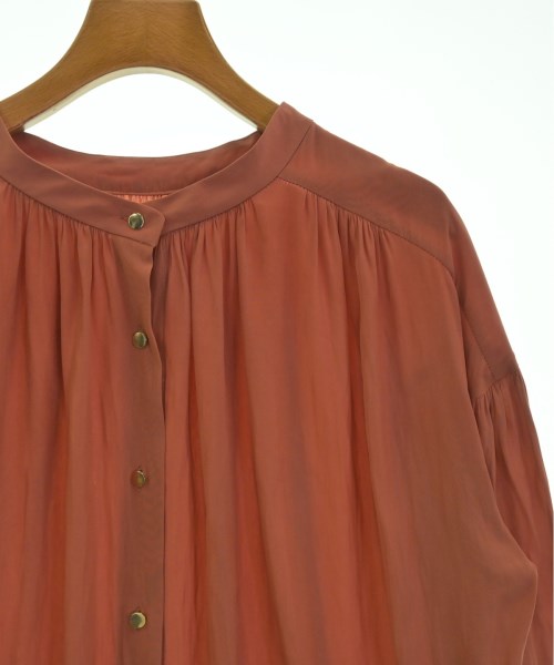 UNTITLED เสื้อสตรี