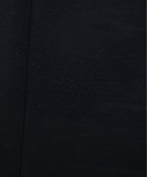 UNTITLED กระโปรงยาวถึงเข่า