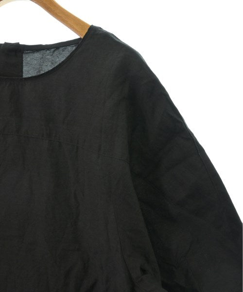 UNTITLED เสื้อสตรี