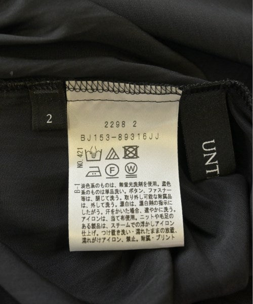 UNTITLED เสื้อลำลอง