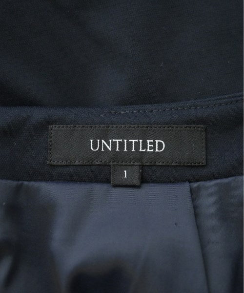 UNTITLED กระโปรงยาวถึงเข่า