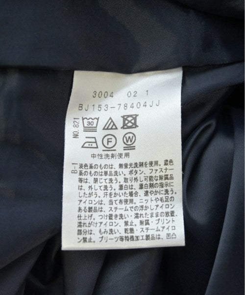 UNTITLED กระโปรงยาวถึงเข่า