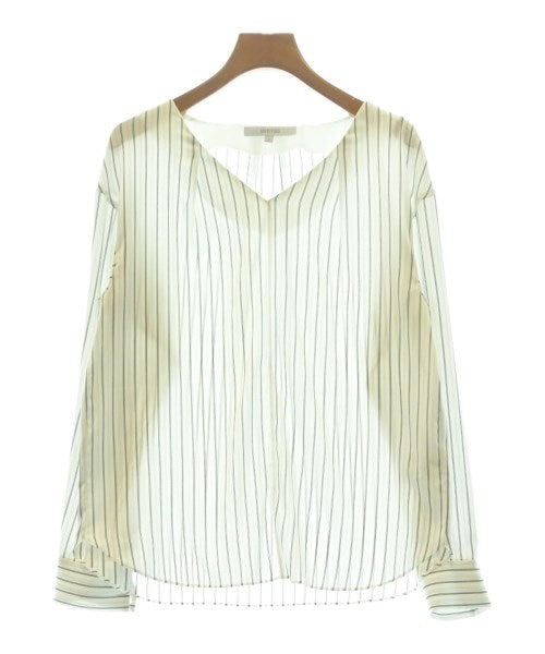 UNTITLED เสื้อสตรี