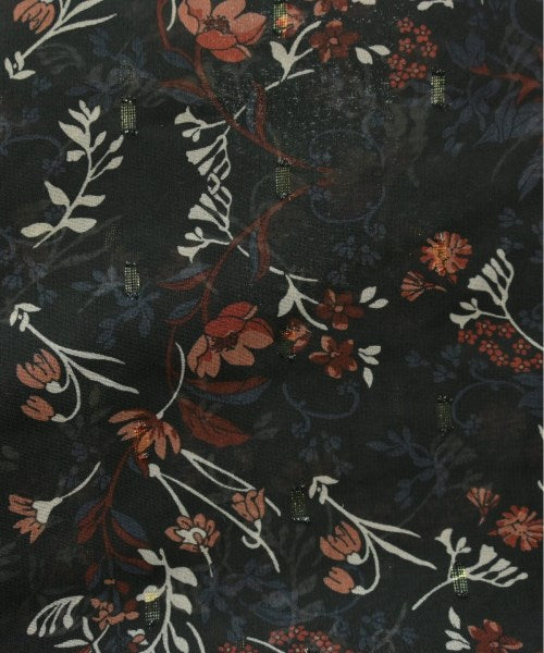 UNTITLED เสื้อสตรี