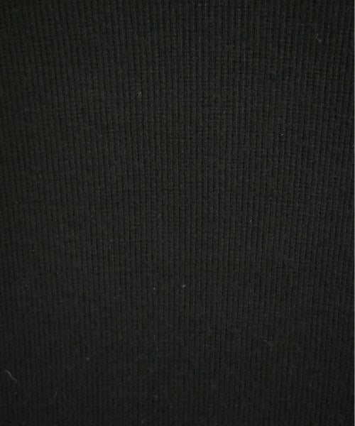 UNTITLED เสื้อกันหนาว