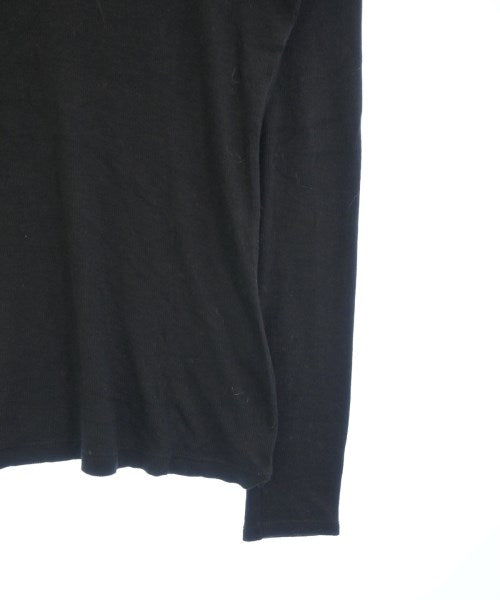 UNTITLED เสื้อกันหนาว