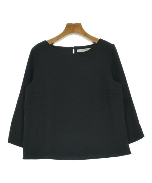 UNTITLED เสื้อสตรี