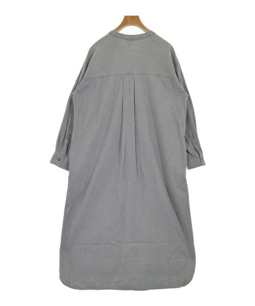 UNTITLED เดรสที่เป็นเสื้อเชิ้ตตัวยาว