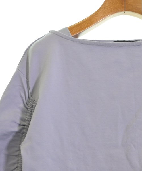 UNTITLED เสื้อยืด/เสื้อท็อปส์