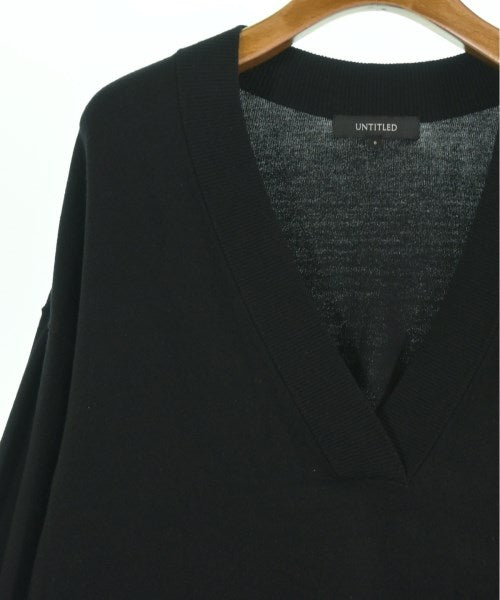 UNTITLED เสื้อกันหนาว
