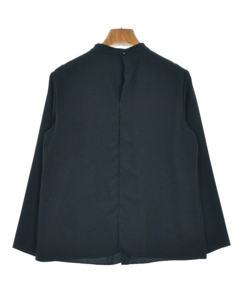 UNTITLED เสื้อสตรี