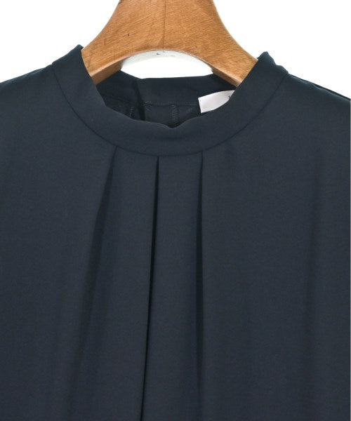 UNTITLED เสื้อสตรี