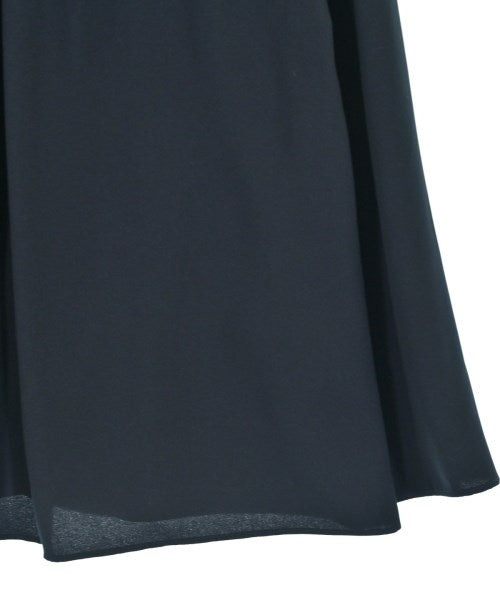 UNTITLED เสื้อสตรี