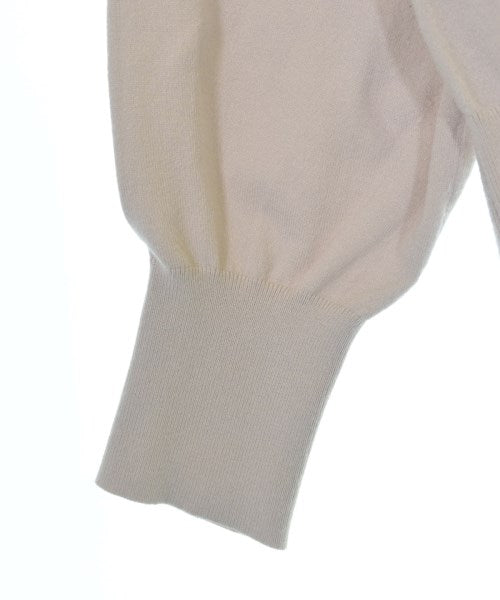 UNTITLED เสื้อกันหนาว