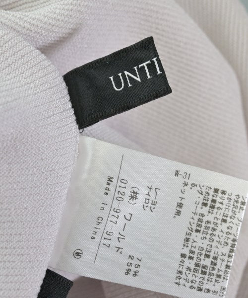 UNTITLED เสื้อกันหนาว