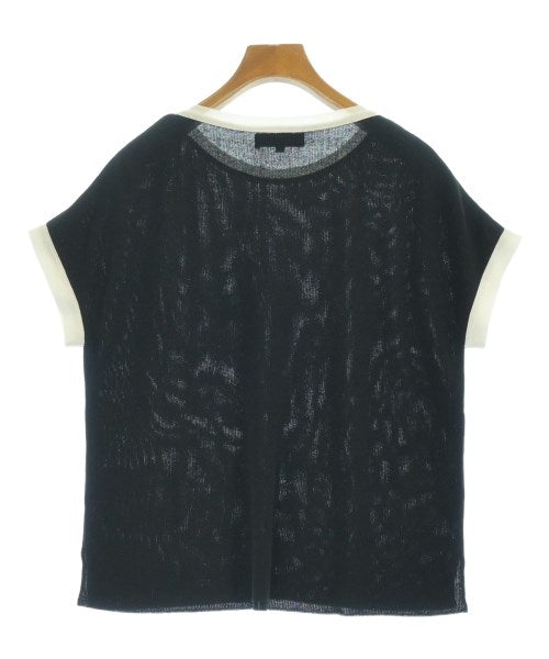 UNTITLED เสื้อกันหนาว