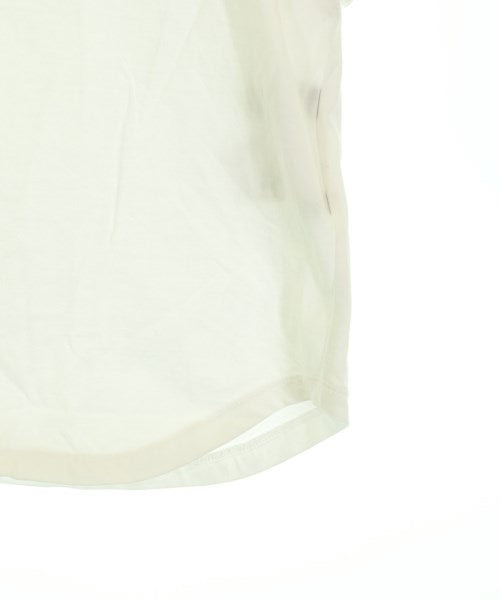 UNTITLED เสื้อยืด/เสื้อท็อปส์
