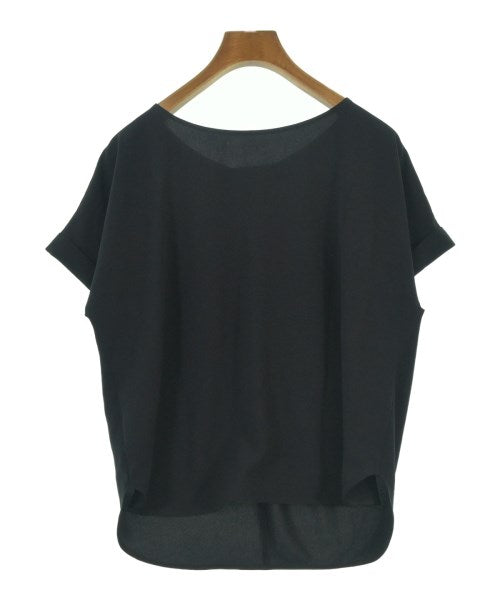 UNTITLED เสื้อสตรี