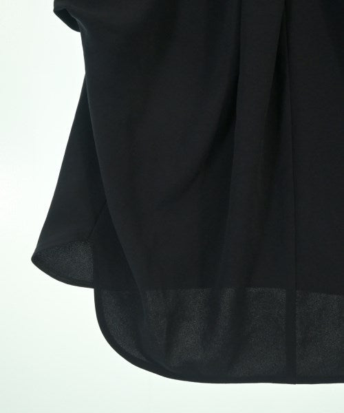 UNTITLED เสื้อสตรี