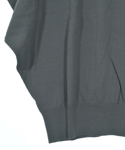 UNTITLED เสื้อกันหนาว