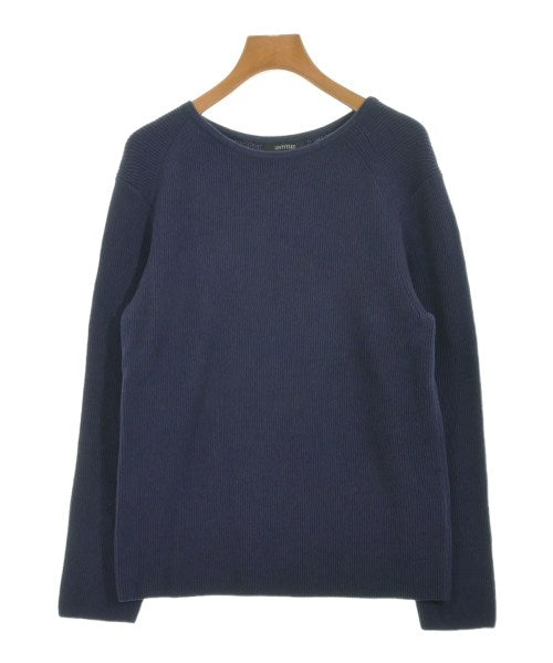 UNTITLED เสื้อกันหนาว