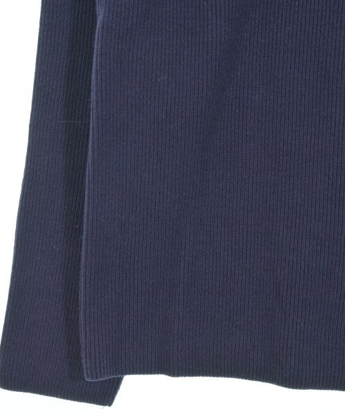 UNTITLED เสื้อกันหนาว