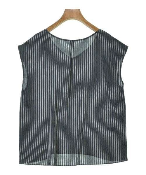 UNTITLED เสื้อสตรี