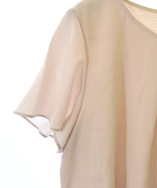 UNTITLED เสื้อลำลอง