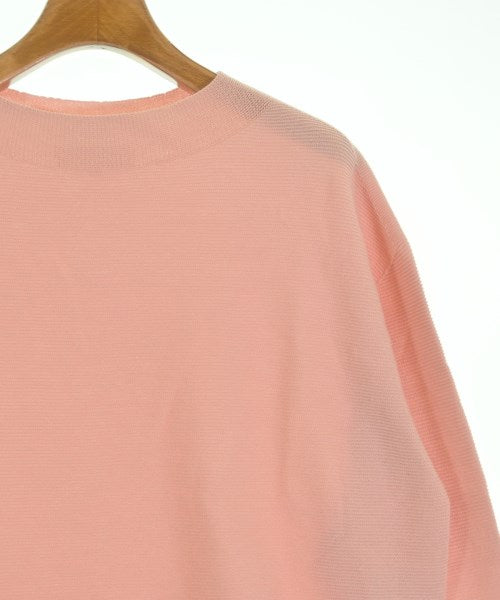 UNTITLED เสื้อกันหนาว