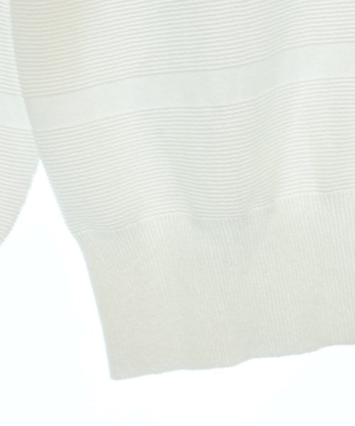 UNTITLED เสื้อกันหนาว