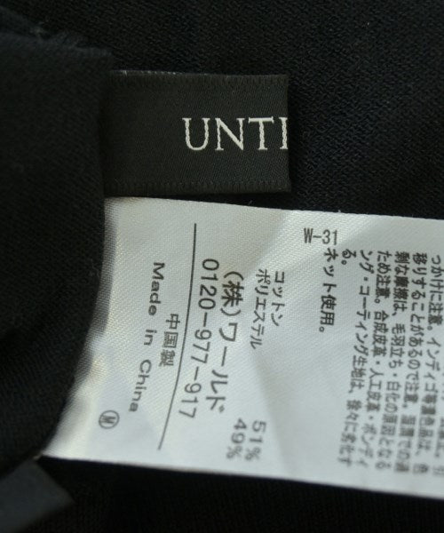 UNTITLED เสื้อกันหนาว