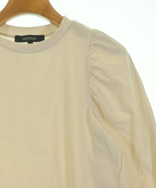 UNTITLED เสื้อยืด/เสื้อท็อปส์