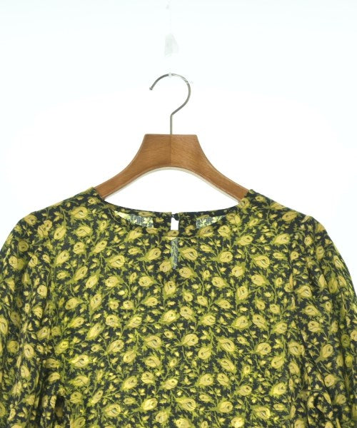 UNTITLED เสื้อสตรี