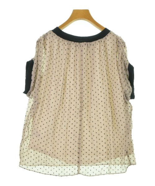 UNTITLED เสื้อลำลอง