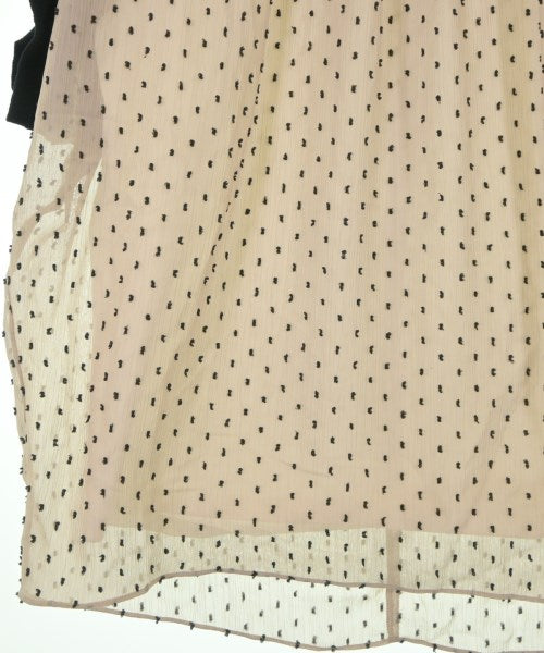 UNTITLED เสื้อลำลอง