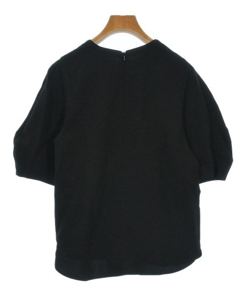 UNTITLED เสื้อสตรี